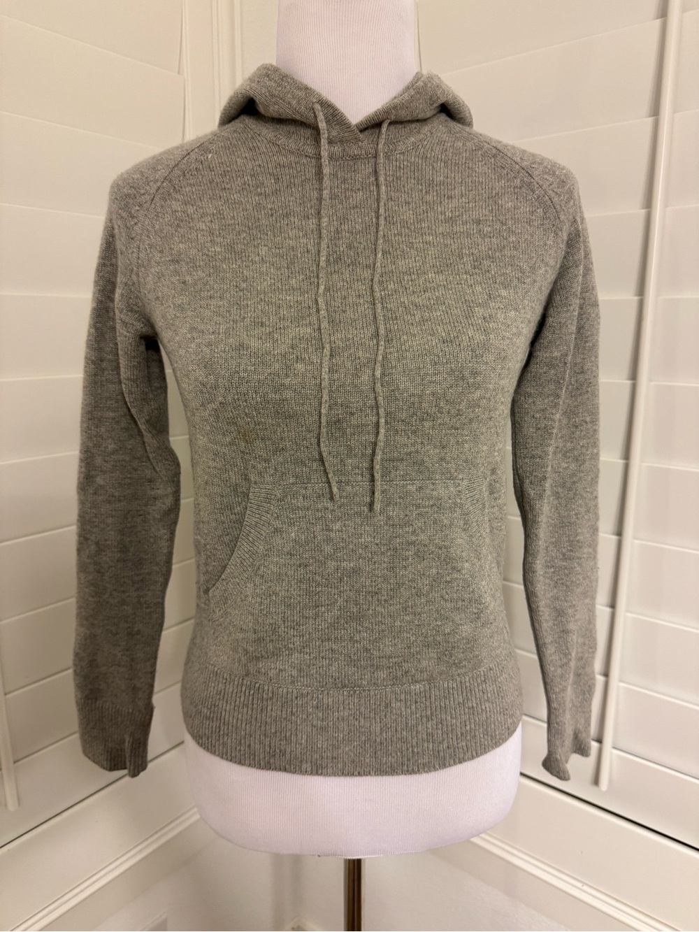 Banana Republic Light Heather Gray Hooded Cashmere Sweater